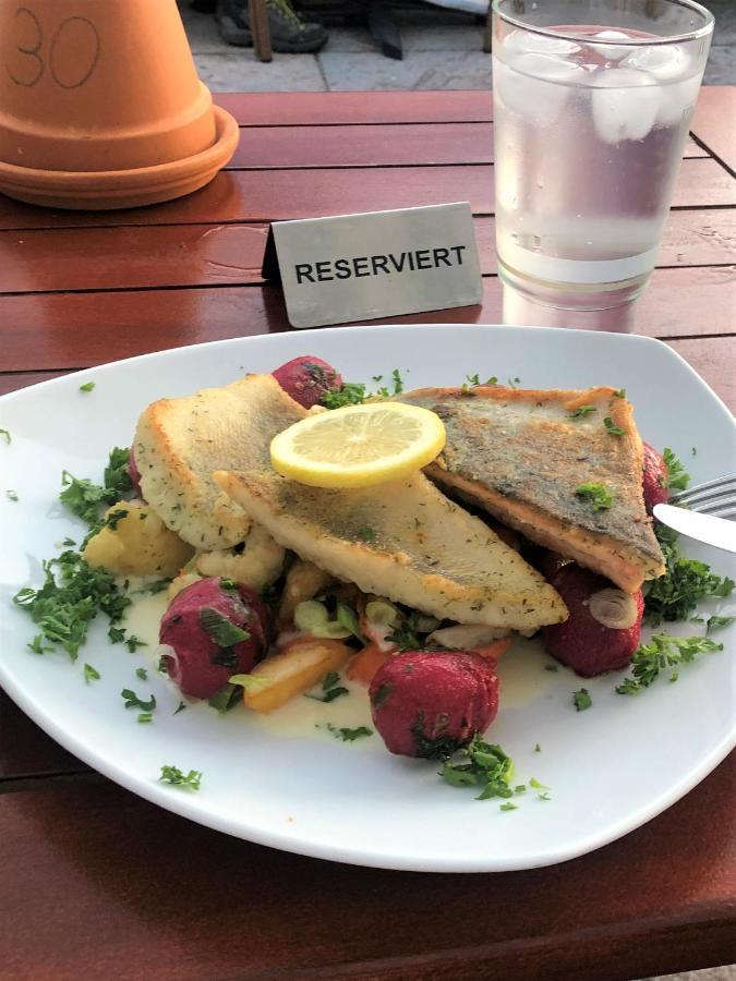 Hotel & Restaurant Lenzer Krug Malchow  Eksteriør bilde