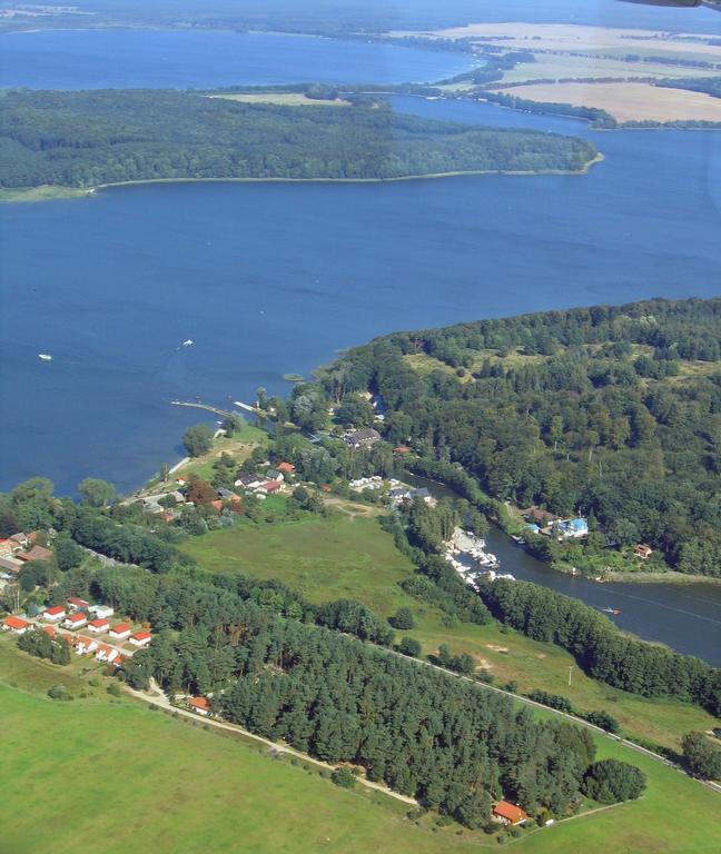 Hotel & Restaurant Lenzer Krug Malchow  Eksteriør bilde
