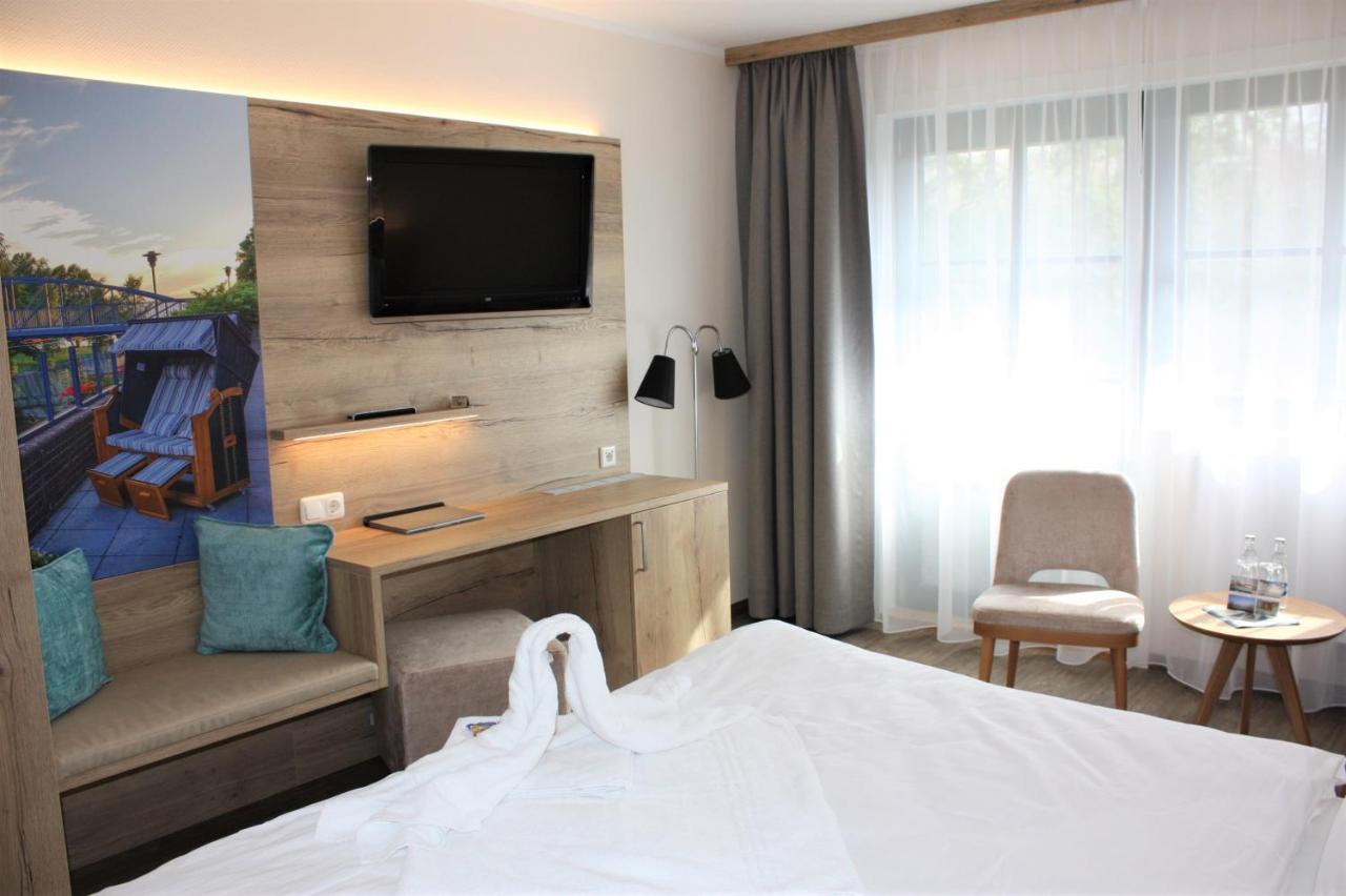 Hotel & Restaurant Lenzer Krug Malchow  Eksteriør bilde
