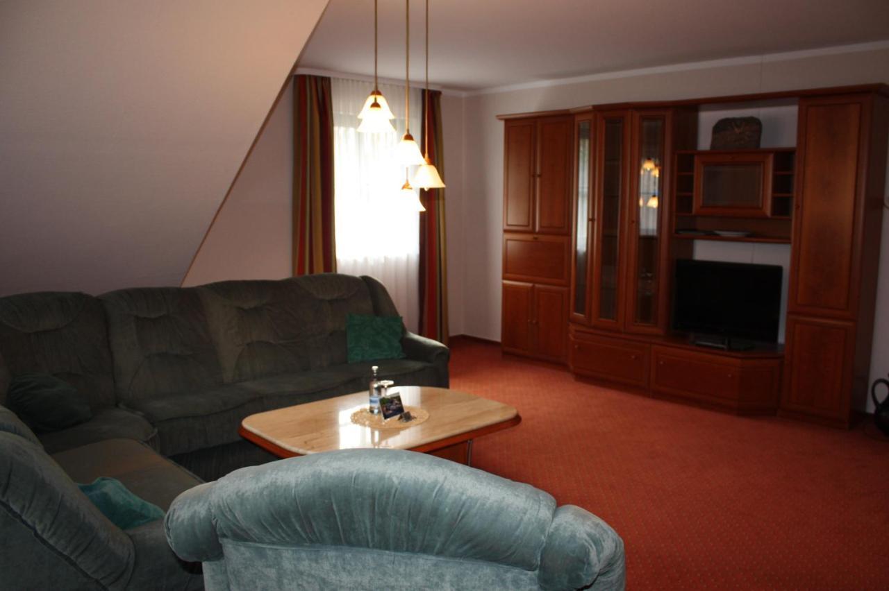 Hotel & Restaurant Lenzer Krug Malchow  Eksteriør bilde